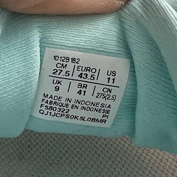 Like new ASICS Gel-Excite 9 Women’s Sneakers Size 11 - Picture 8 of 10